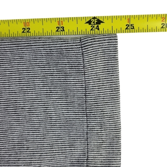 CAbi Drop Off Zip Jacket Size L Pinstripe Front Back Zipper High Low Hem 5300 - Picture 7 of 12